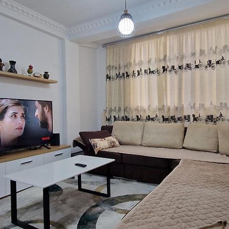 Apartment Rent Elbasan City Center 1 Ngoại thất bức ảnh